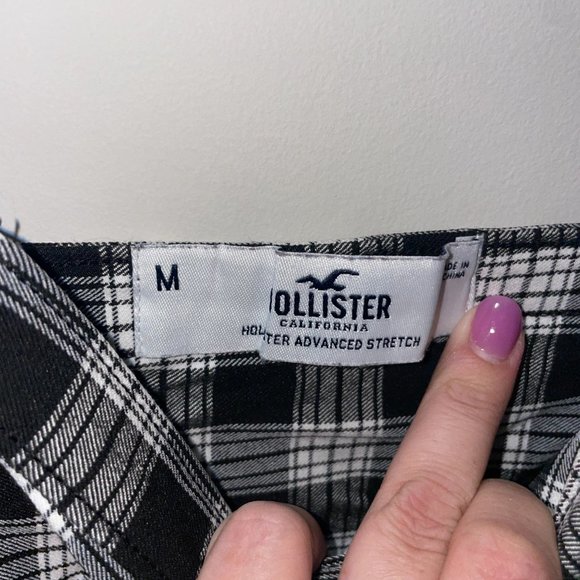 Hollister Crop or Bralette - Picture 2 of 3